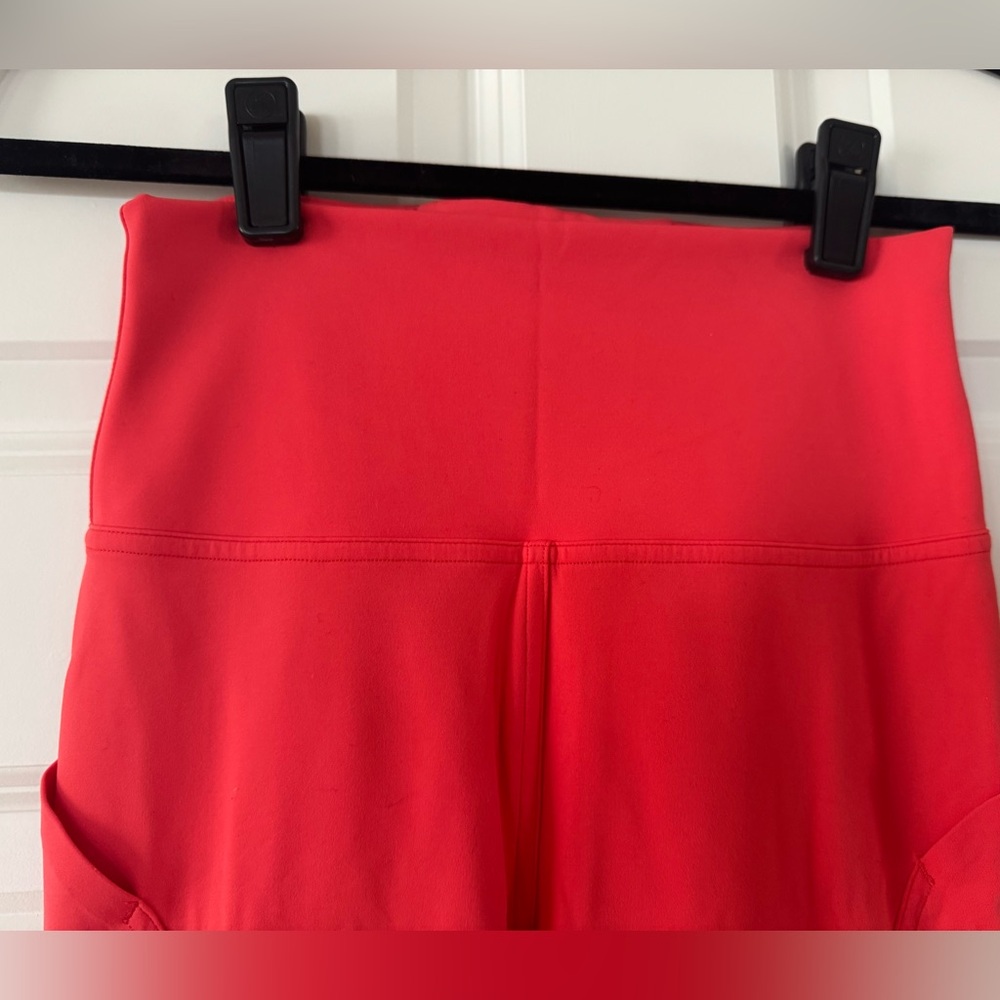 Lululemon Mastered Motion High-Rise Tight 28” Thermal Red - Picture 5 of 16